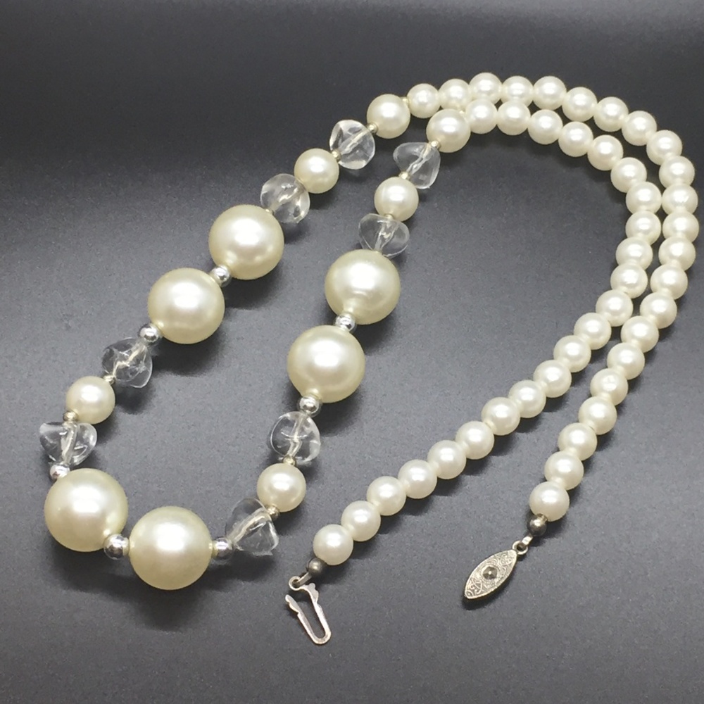 Vintage Pearl beads
